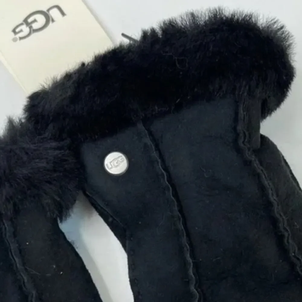 UGG Classic Perforated Genuine Dyed Shearling Gloves Black NEW w tag Size Small
